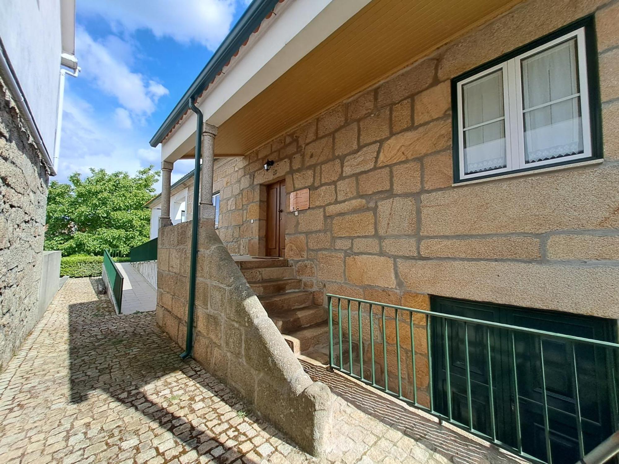 Casa D Toninha - Casas De Campo - Turismo Espaco Rural - Al Sernancelhe Экстерьер фото