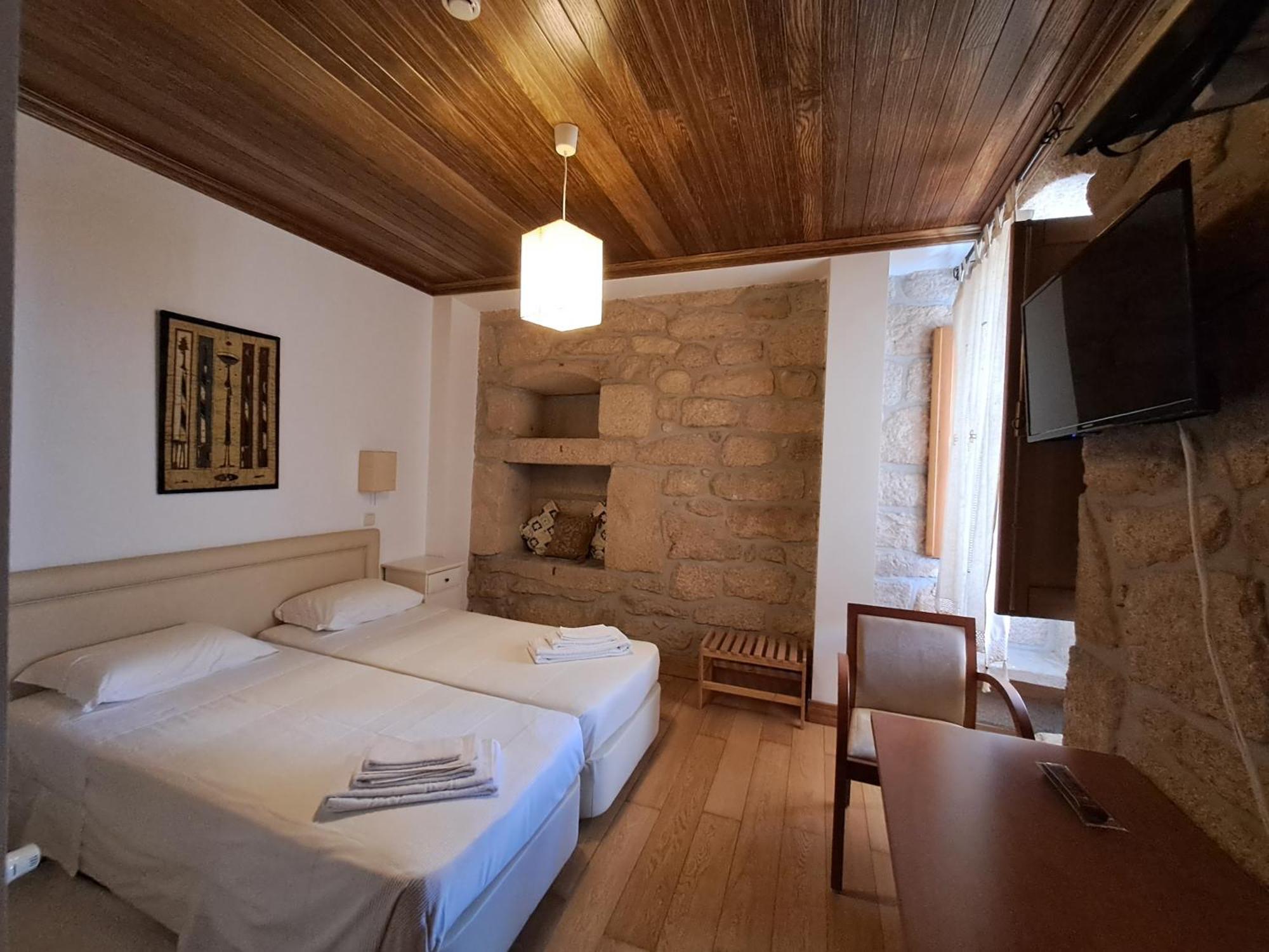 Casa D Toninha - Casas De Campo - Turismo Espaco Rural - Al Sernancelhe Экстерьер фото